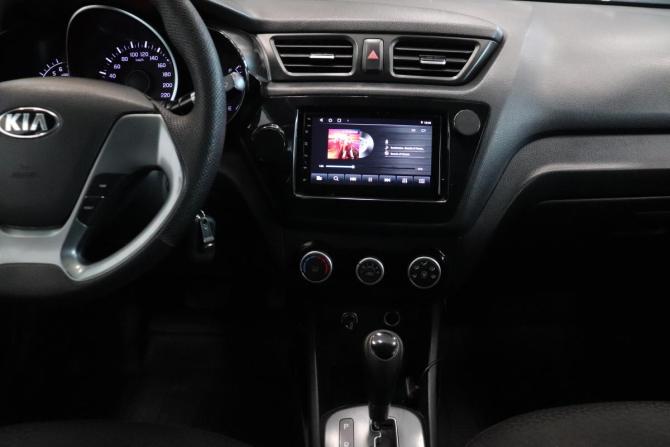 Kia Rio III Рестайлинг с пробегом 2015 года, цена 649 000 рублей, 318218 км, седан, Автокод Объявления