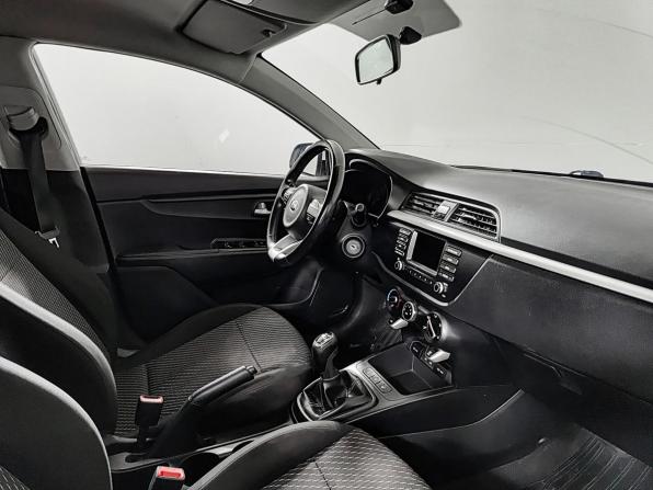 Kia Rio IV с пробегом 2017 года, цена 1 170 000 рублей, 142968 км, седан, Автокод Объявления
