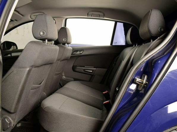 Opel Astra H Рестайлинг с пробегом 2011 года, цена 699 999 рублей, 174755 км, хэтчбек, Автокод Объявления