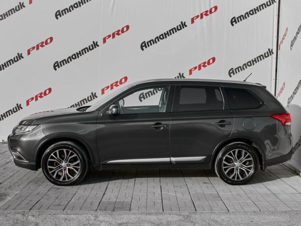 Mitsubishi Outlander III Рестайлинг 2 с пробегом 2015 года, цена 1 780 000 рублей, 193704 км, внедорожник, Автокод Объявления