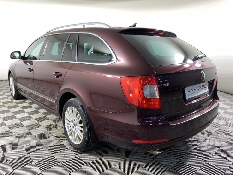 Skoda Superb II Москва  - изображение 7