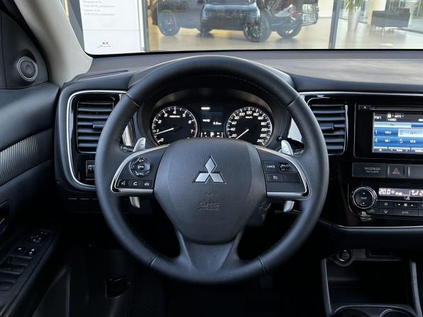 Mitsubishi Outlander III с пробегом 2013 года, цена 1 090 000 рублей, 261772 км, внедорожник, Автокод Объявления