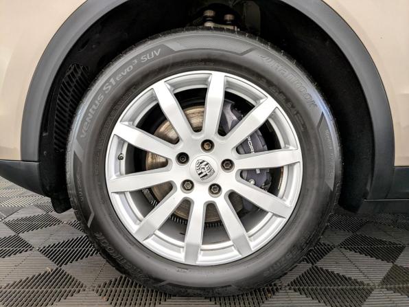 Porsche Cayenne III с пробегом 2019 года, цена 5 600 000 рублей, 123838 км, внедорожник, Автокод Объявления