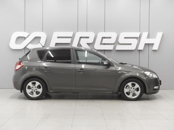 Kia Ceed I Рестайлинг с пробегом 2010 года, цена 815 000 рублей, 262413 км, хэтчбек, Автокод Объявления