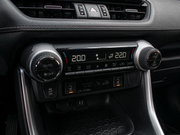Toyota RAV4 V (XA50) с пробегом 2020 года, цена 3 445 000 рублей, 53281 км, внедорожник, Автокод Объявления