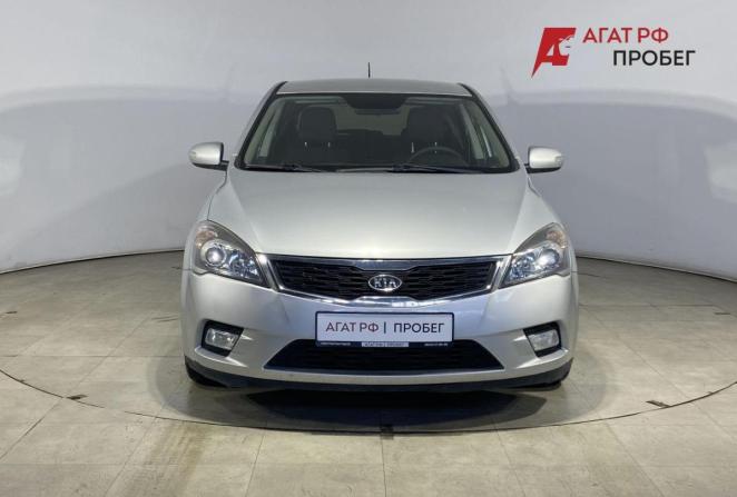 Kia Ceed I Рестайлинг с пробегом 2010 года, цена 740 000 рублей, 130466 км, хэтчбек, Автокод Объявления