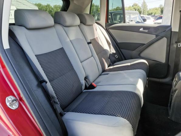 Volkswagen Tiguan I с пробегом 2011 года, цена 729 000 рублей, 261269 км, внедорожник, Автокод Объявления