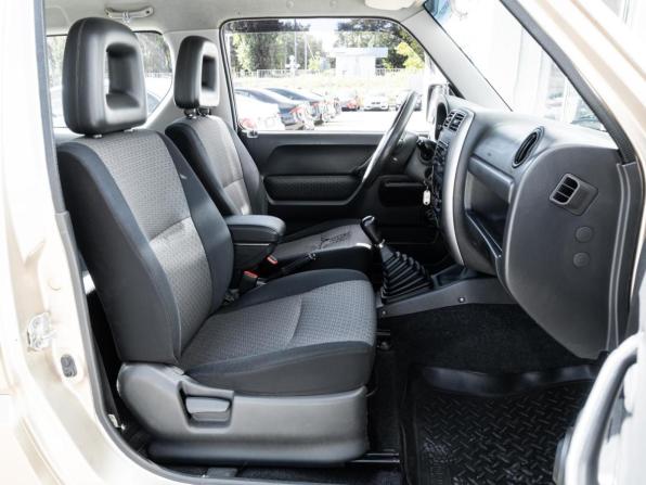 Suzuki Jimny III Рестайлинг 1 с пробегом 2008 года, цена 818 000 рублей, 175219 км, внедорожник, Автокод Объявления