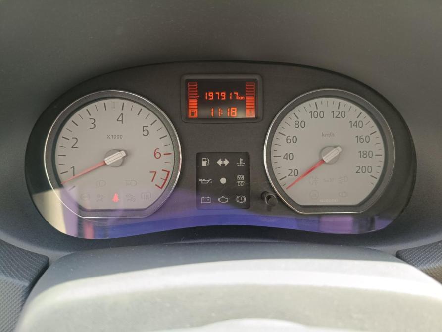 Renault Sandero I Санкт-Петербург  - изображение 14