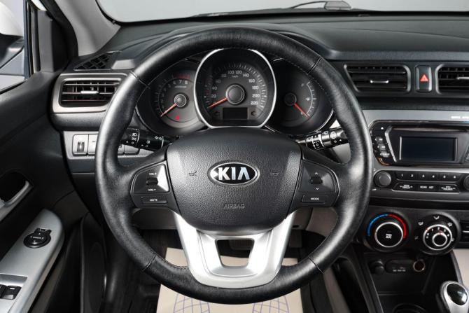 Kia Rio III с пробегом 2014 года, цена 959 000 рублей, 106700 км, хэтчбек, Автокод Объявления
