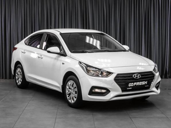 Hyundai Solaris II с пробегом 2018 года, цена 769 000 рублей, 293576 км, седан, Автокод Объявления
