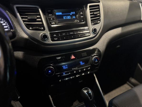 Hyundai Tucson III с пробегом 2016 года, цена 2 100 000 рублей, 120500 км, внедорожник, Автокод Объявления