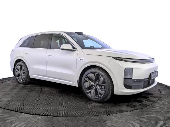Li Auto (Lixiang) L6 с пробегом 2024 года, цена 5 850 000 рублей, 25555 км, внедорожник, Автокод Объявления