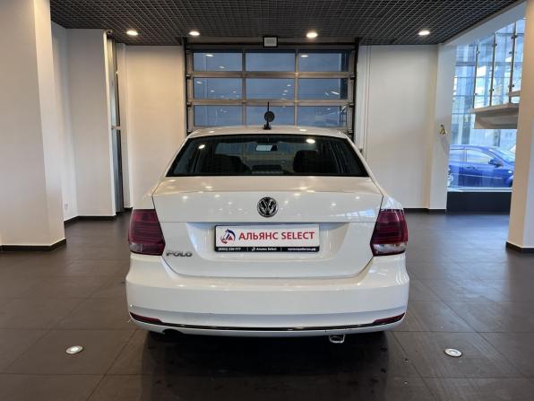Volkswagen Polo V Рестайлинг с пробегом 2017 года, цена 1 250 000 рублей, 82650 км, седан, Автокод Объявления
