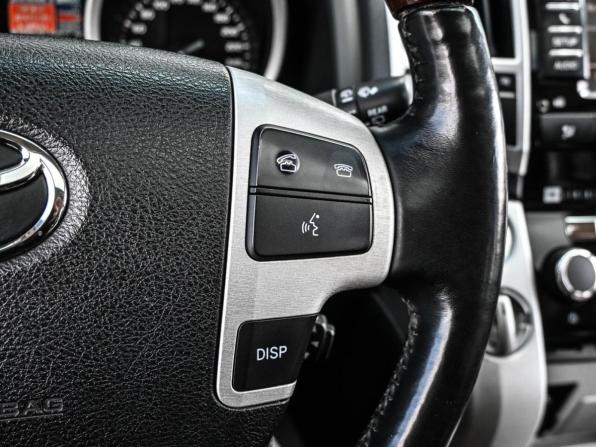 Toyota Land Cruiser 200 Series Рестайлинг 1 с пробегом 2014 года, цена 3 894 000 рублей, 227549 км, внедорожник, Автокод Объявления
