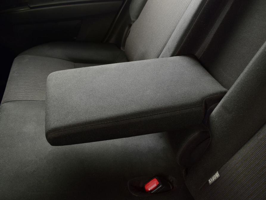 Toyota Corolla XI (E160 E170 E180) Рестайлинг 1 Кемерово  - изображение 16