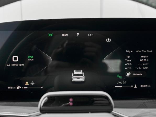 Exeed RX с пробегом 2023 года, цена 2 950 000 рублей, 30402 км, внедорожник, Автокод Объявления