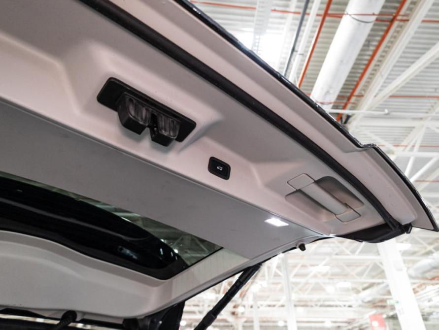 Land Rover Range Rover IV Рестайлинг Санкт-Петербург  - изображение 36
