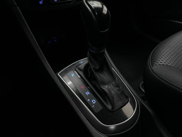 Hyundai Solaris I Рестайлинг с пробегом 2015 года, цена 1 090 000 рублей, 97970 км, хэтчбек, Автокод Объявления