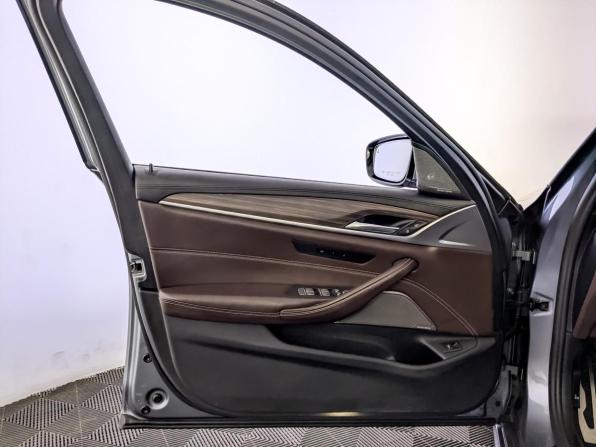 BMW 5 серии VII (G30/G31/G38) с пробегом 2020 года, цена 3 630 000 рублей, 59448 км, седан, Автокод Объявления