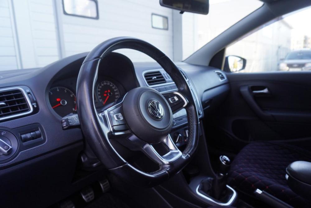 Volkswagen Polo V Рестайлинг Ульяновск  - изображение 11