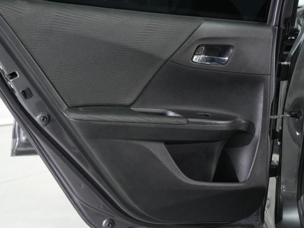 Honda Accord IX Рестайлинг с пробегом 2016 года, цена 1 810 000 рублей, 178000 км, седан, Автокод Объявления