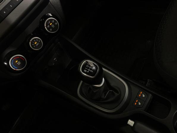 Kia Rio III Рестайлинг с пробегом 2015 года, цена 945 000 рублей, 85957 км, седан, Автокод Объявления