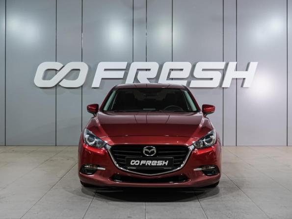 Mazda 3 III (BM) Рестайлинг с пробегом 2018 года, цена 1 399 000 рублей, 170954 км, седан, Автокод Объявления