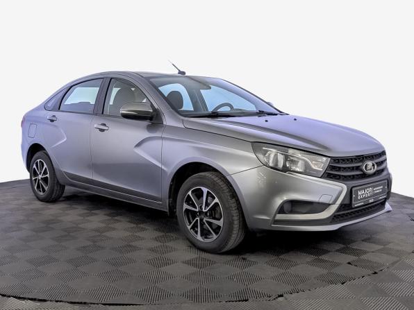 Lada (ВАЗ) Vesta I с пробегом 2020 года, цена 975 000 рублей, 135366 км, седан, Автокод Объявления