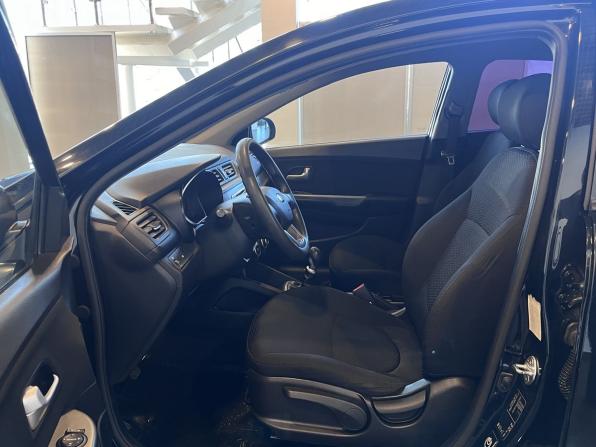 Kia Rio III с пробегом 2013 года, цена 735 000 рублей, 276399 км, седан, Автокод Объявления