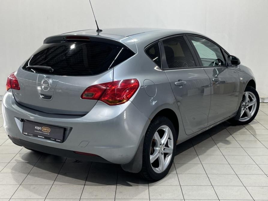 Opel Astra J Курск  - изображение 4