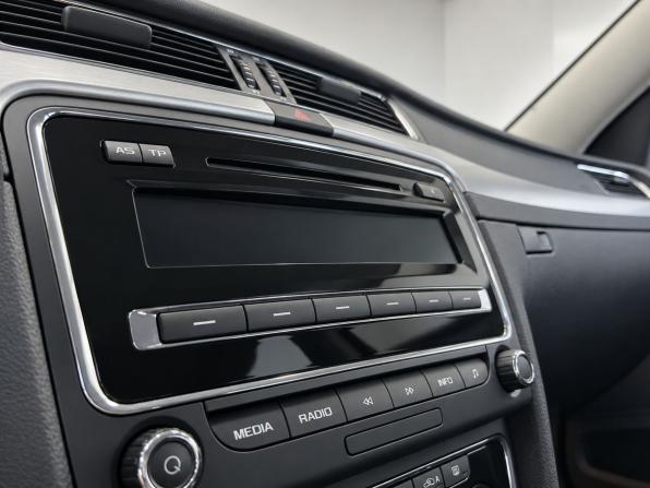 Skoda Superb II Рестайлинг с пробегом 2014 года, цена 1 599 000 рублей, 134000 км, лифтбек, Автокод Объявления