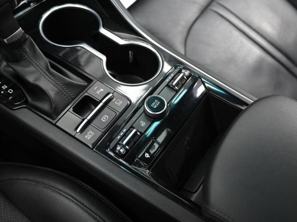 Kia K5 III с пробегом 2020 года, цена 2 549 000 рублей, 154000 км, седан, Автокод Объявления