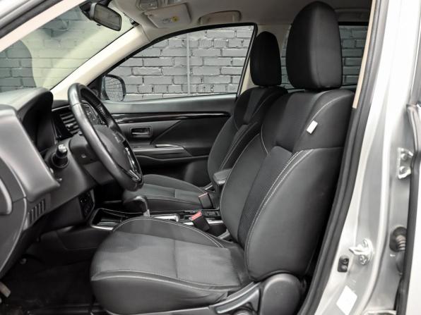 Mitsubishi Outlander III Рестайлинг 3 с пробегом 2019 года, цена 2 090 000 рублей, 118599 км, внедорожник, Автокод Объявления