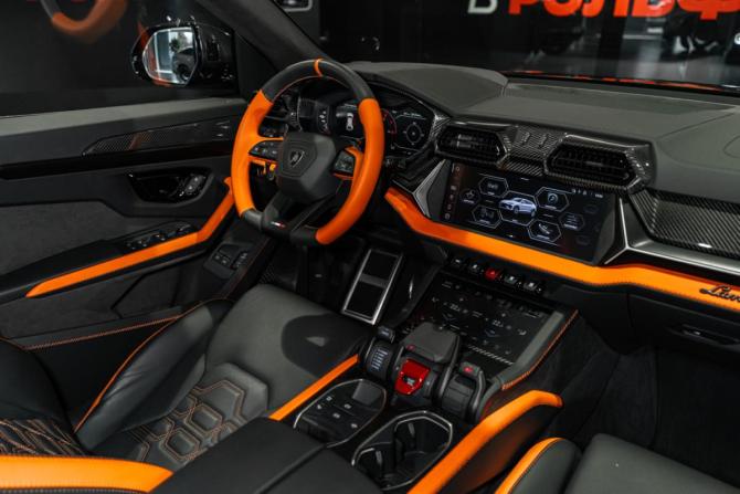 Lamborghini Urus I Рестайлинг с пробегом 2025 года, цена 35 145 000 рублей, 2612 км, внедорожник, Автокод Объявления