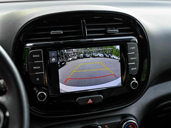 Kia Soul III с пробегом 2022 года, цена 2 300 000 рублей, 15572 км, хэтчбек, Автокод Объявления