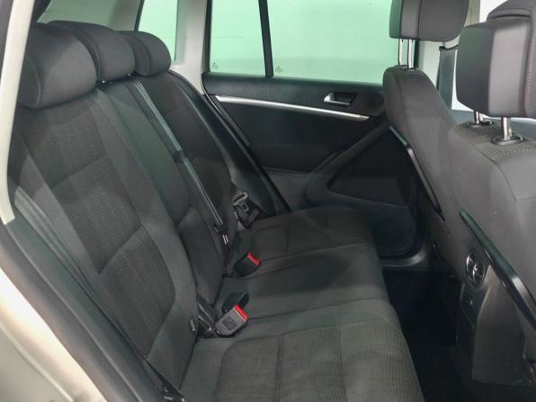 Volkswagen Tiguan I Рестайлинг с пробегом 2011 года, цена 1 070 000 рублей, 228210 км, внедорожник, Автокод Объявления