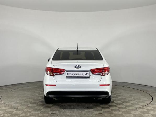 Kia Rio III Рестайлинг с пробегом 2016 года, цена 1 050 000 рублей, 167692 км, седан, Автокод Объявления