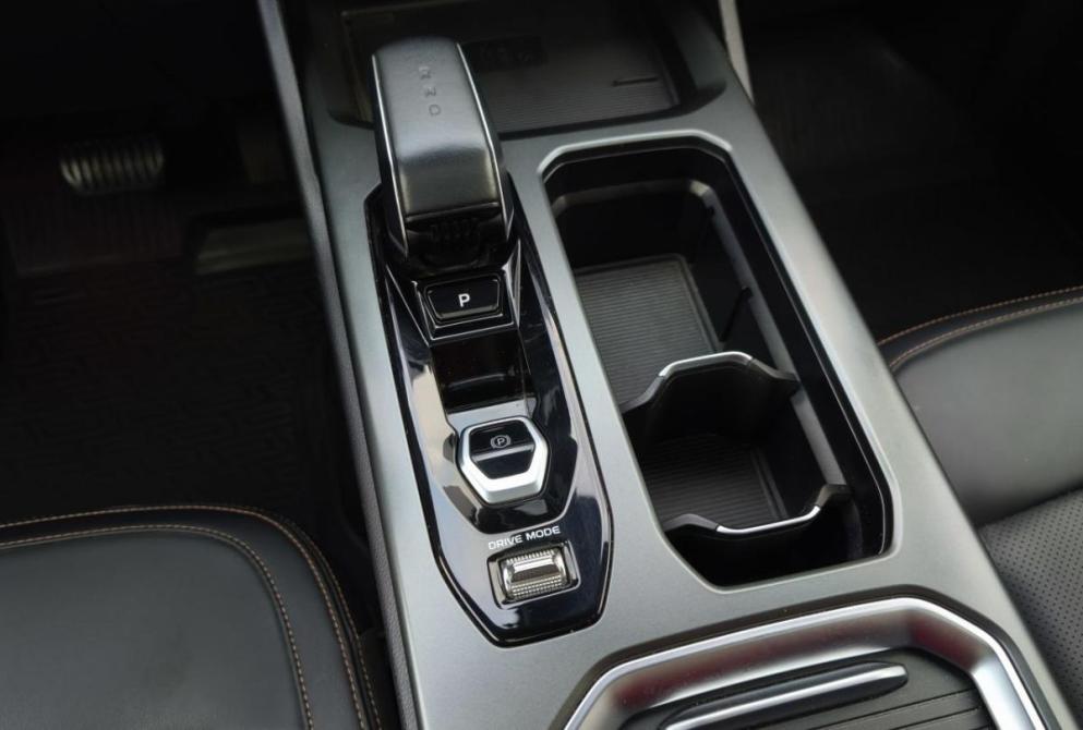 Geely Okavango I Рестайлинг Сыктывкар  - изображение 20