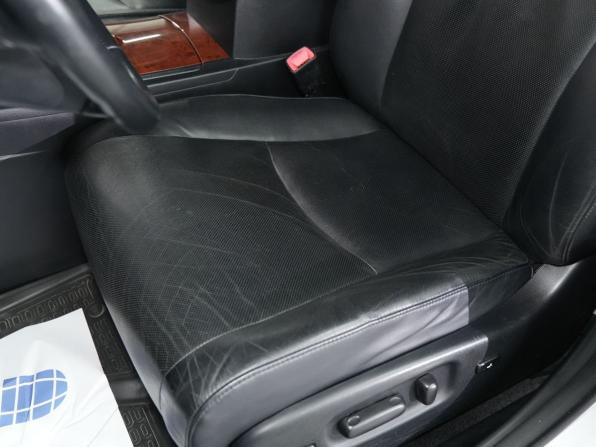 Toyota Highlander II (XU40) Рестайлинг с пробегом 2011 года, цена 1 820 000 рублей, 283424 км, внедорожник, Автокод Объявления