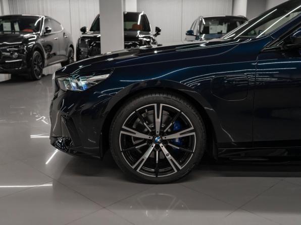 BMW 5 серии VIII (G60/G61/G68) с пробегом 2025 года, цена 8 450 000 рублей, 265 км, седан, Автокод Объявления