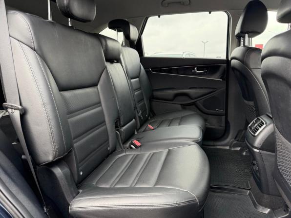 Kia Sorento III Prime Рестайлинг с пробегом 2019 года, цена 2 310 000 рублей, 258200 км, внедорожник, Автокод Объявления