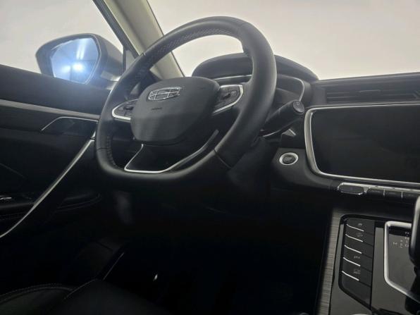 Geely Atlas Pro с пробегом 2022 года, цена 2 059 000 рублей, 64786 км, внедорожник, Автокод Объявления