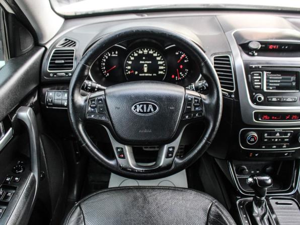 Kia Sorento II Рестайлинг с пробегом 2014 года, цена 1 350 000 рублей, 311838 км, внедорожник, Автокод Объявления