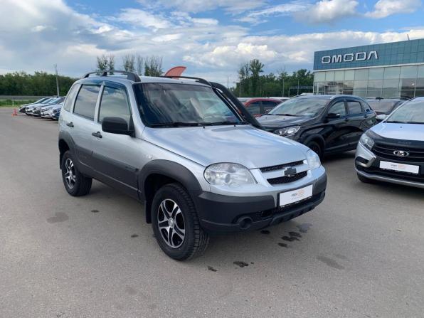 Chevrolet Niva I Рестайлинг с пробегом 2018 года, цена 514 000 рублей, 186966 км, внедорожник, Автокод Объявления
