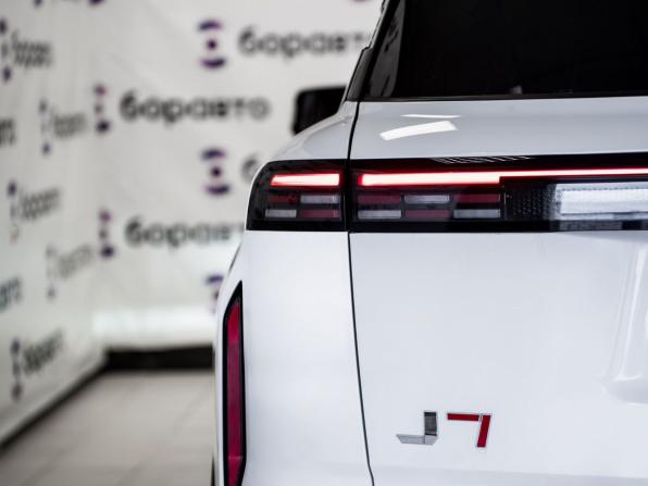 Jaecoo J7 I с пробегом 2023 года, цена 2 190 000 рублей, 66277 км, внедорожник, Автокод Объявления