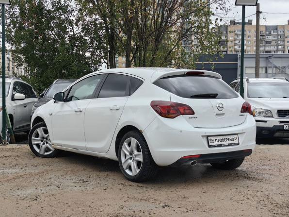 Opel Astra J с пробегом 2011 года, цена 479 000 рублей, 233000 км, хэтчбек, Автокод Объявления