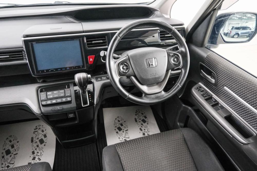 Honda Stepwgn V Красноярск  - изображение 10