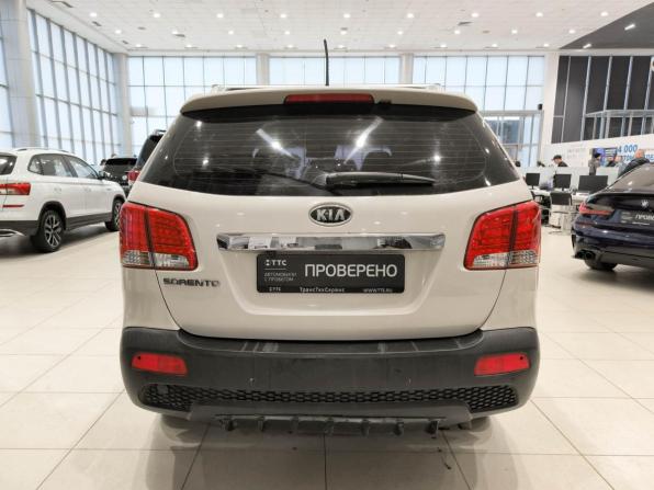 Kia Sorento II с пробегом 2010 года, цена 1 250 000 рублей, 220000 км, внедорожник, Автокод Объявления