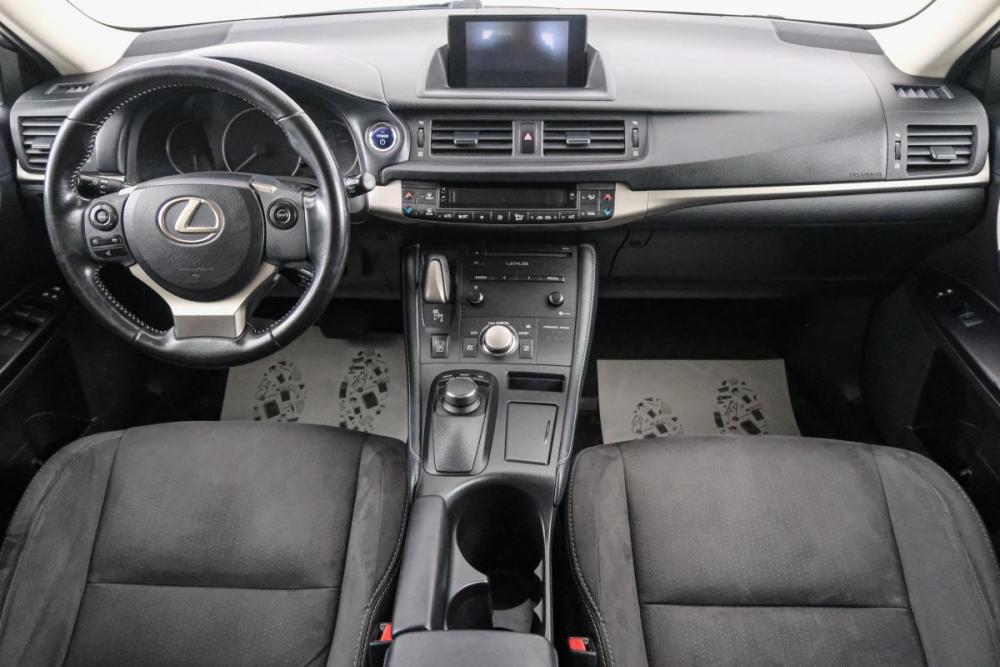 Lexus CT I Рестайлинг 2 Красноярск  - изображение 11